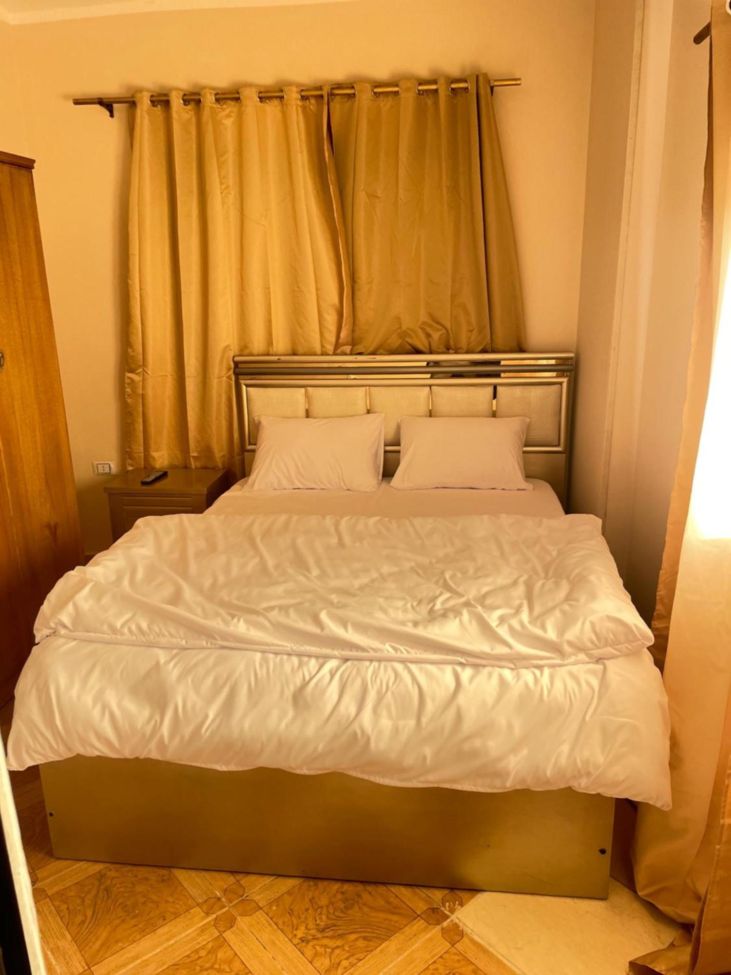 Sami Holiday Inn - Pyramids View Rooftop Al Kawm al Akhdar Bagian luar foto