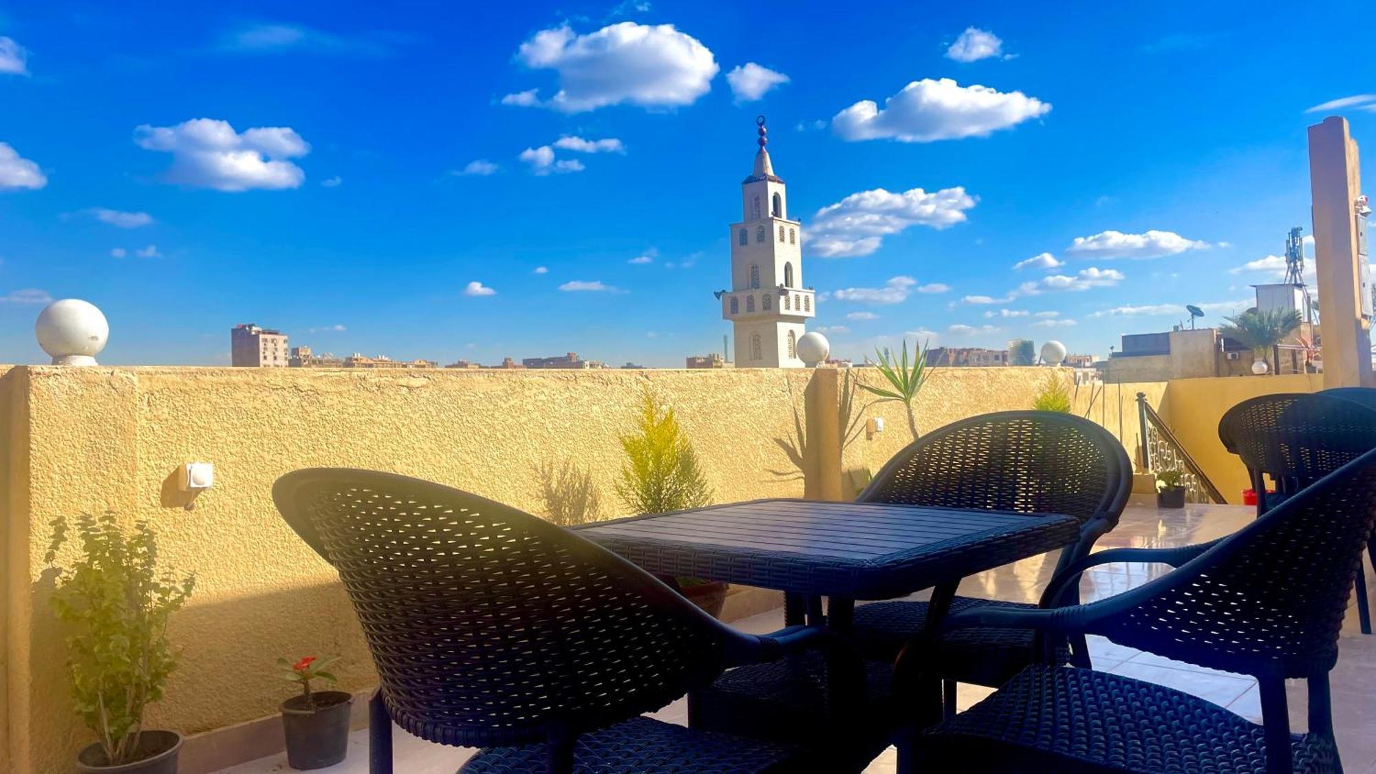 Sami Holiday Inn - Pyramids View Rooftop Al Kawm al Akhdar Bagian luar foto