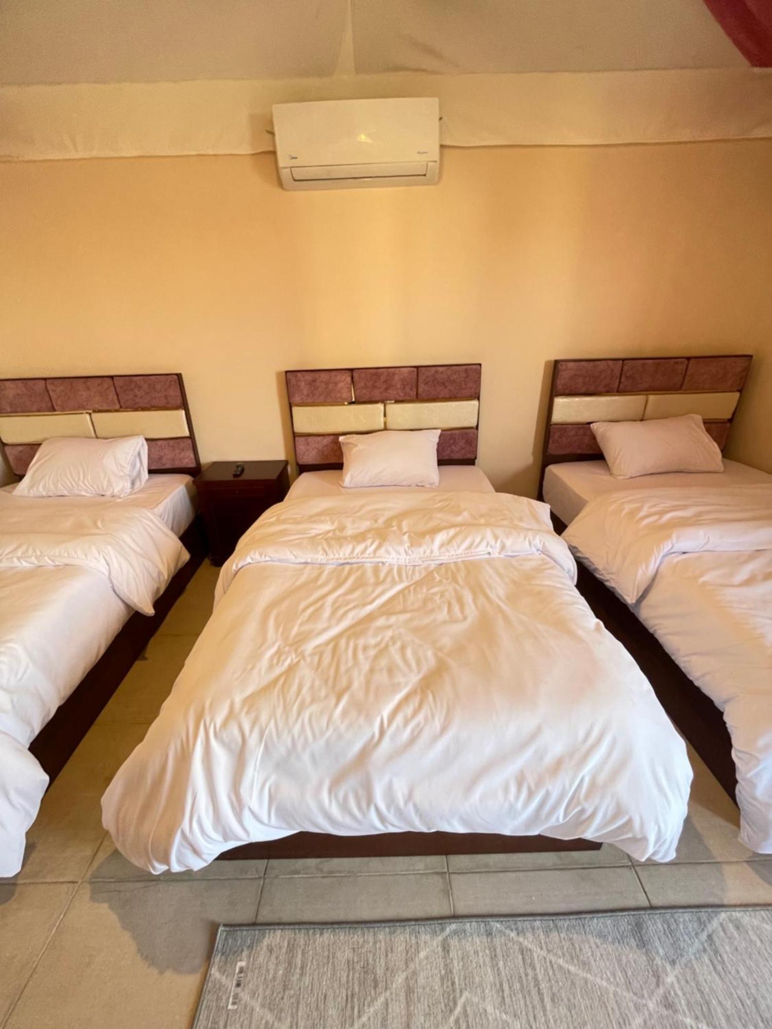 Sami Holiday Inn - Pyramids View Rooftop Al Kawm al Akhdar Bagian luar foto