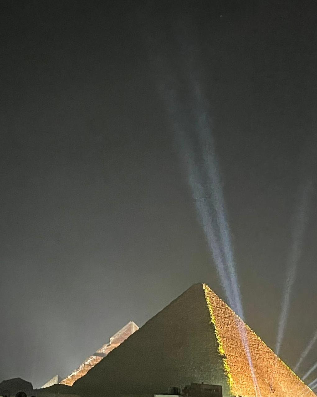 Sami Holiday Inn - Pyramids View Rooftop Al Kawm al Akhdar Bagian luar foto